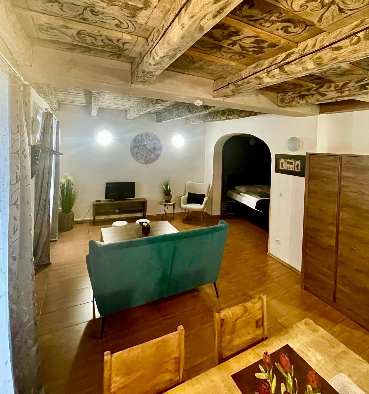 U Zeleneho Jalovce Apartment Prague Exterior photo