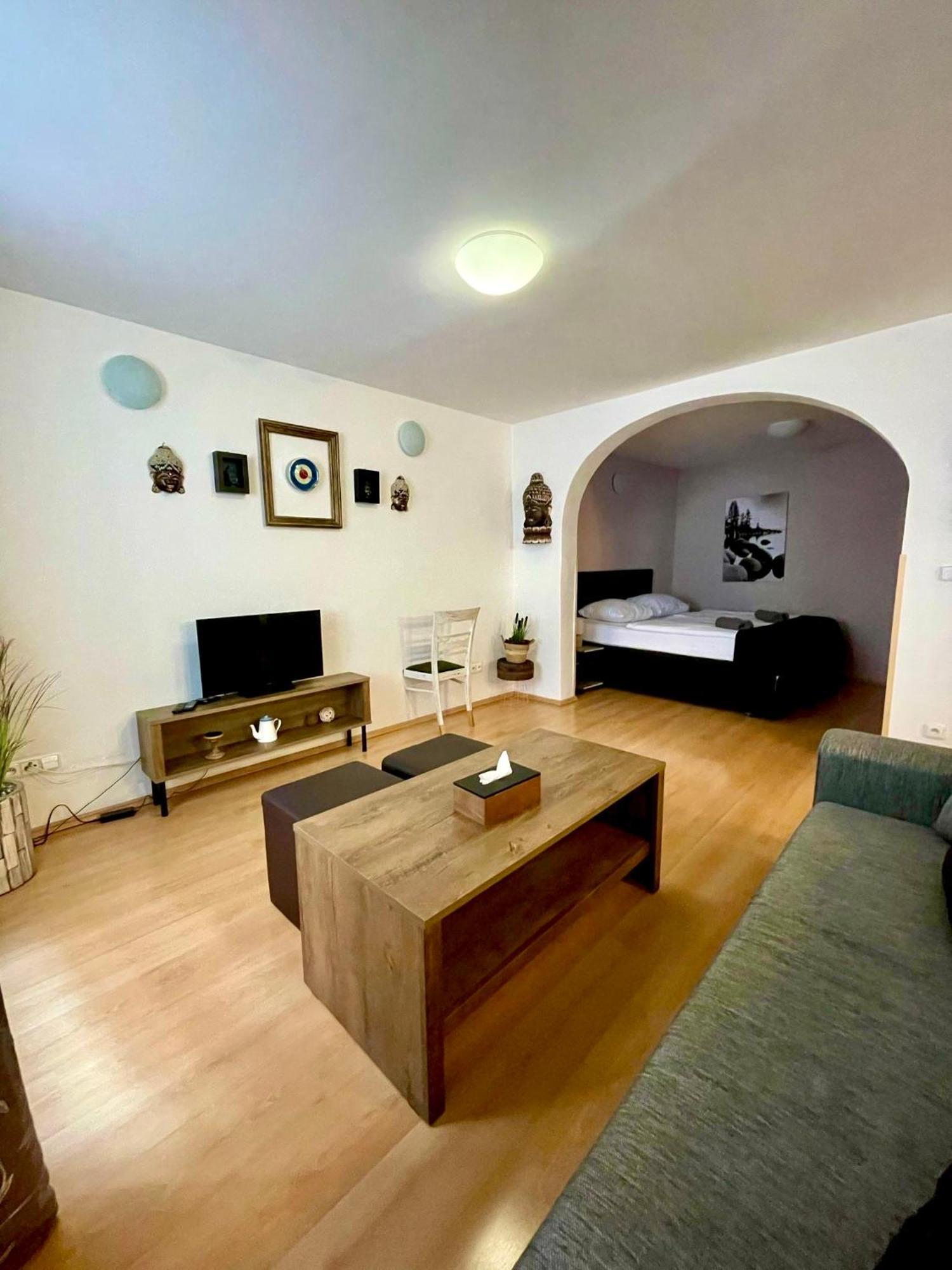 U Zeleneho Jalovce Apartment Prague Exterior photo
